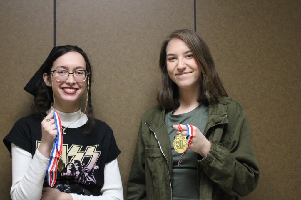students advancing to state in UIL